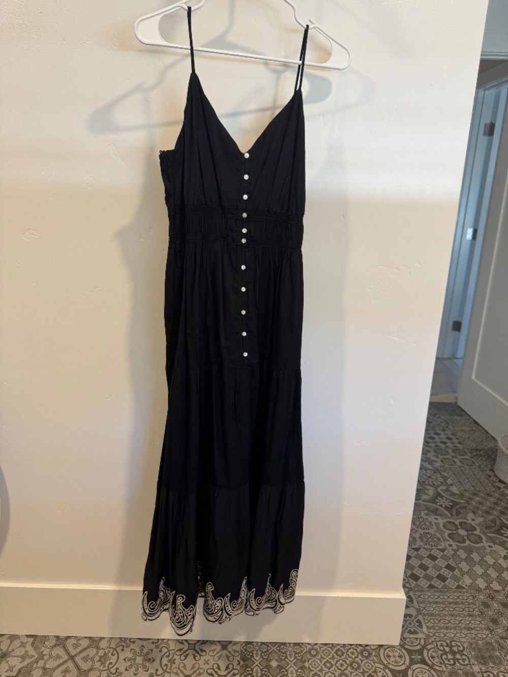 NWT GAP Embroidered Dress